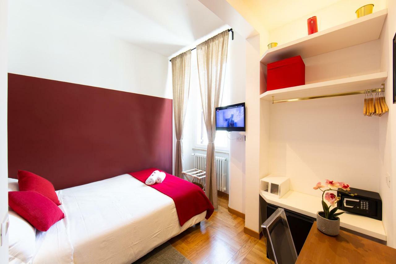 Lombardia40 Luxury Suites Rome Bagian luar foto
