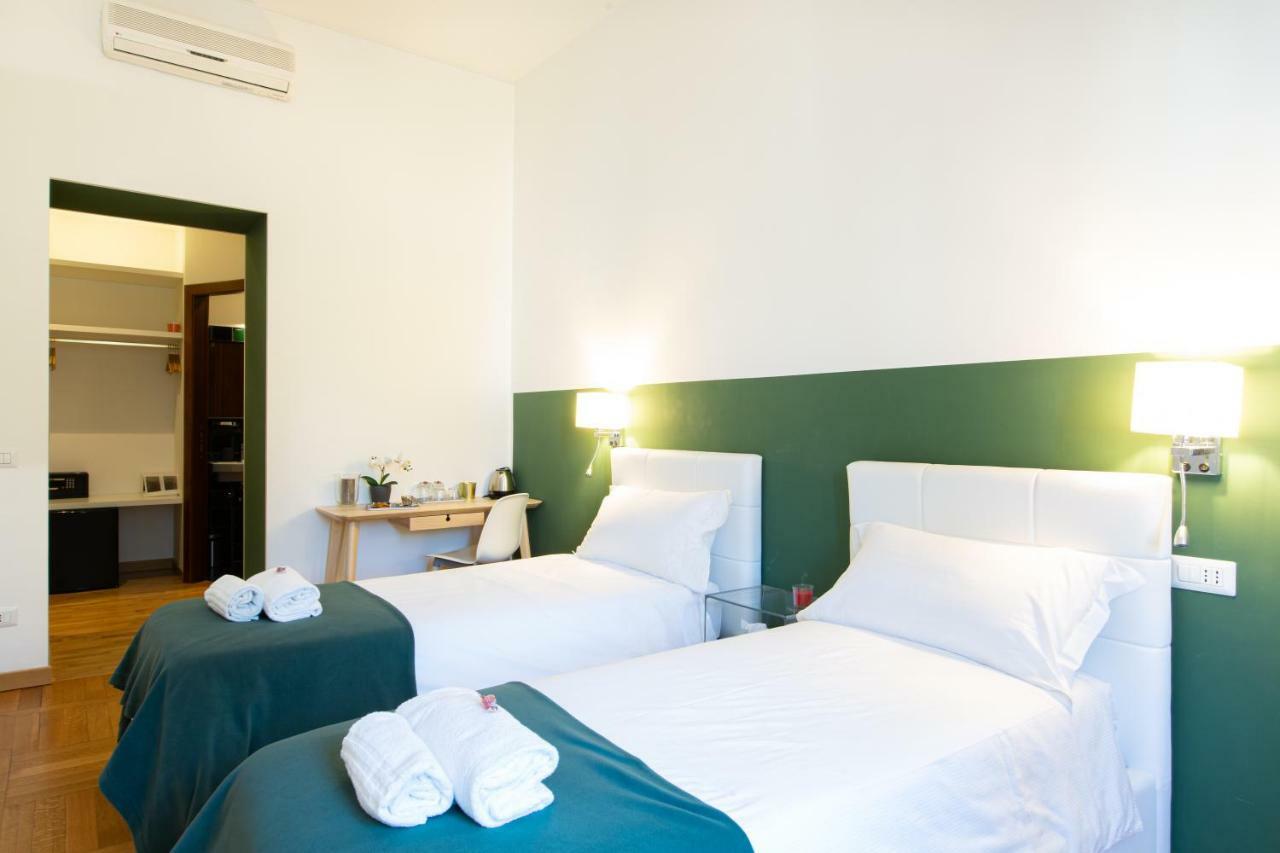Lombardia40 Luxury Suites Rome Bagian luar foto