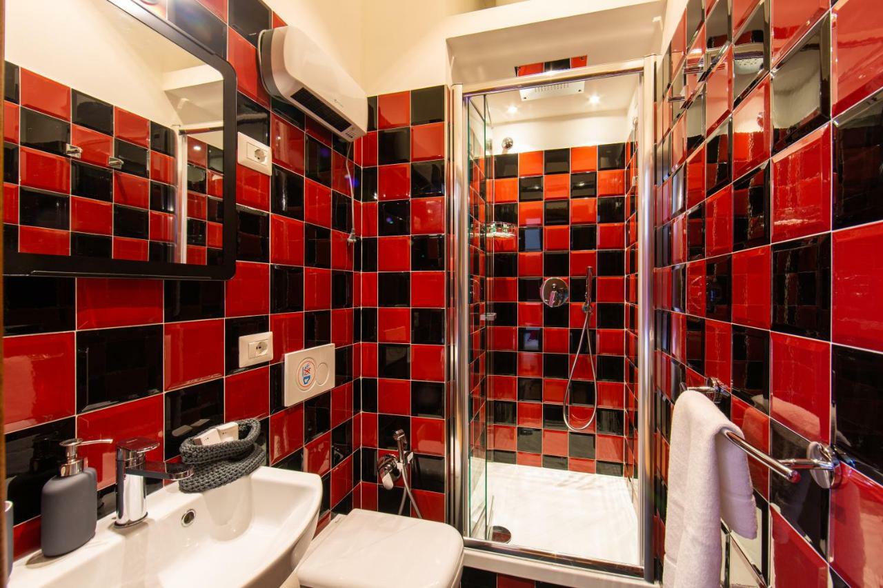 Lombardia40 Luxury Suites Rome Bagian luar foto