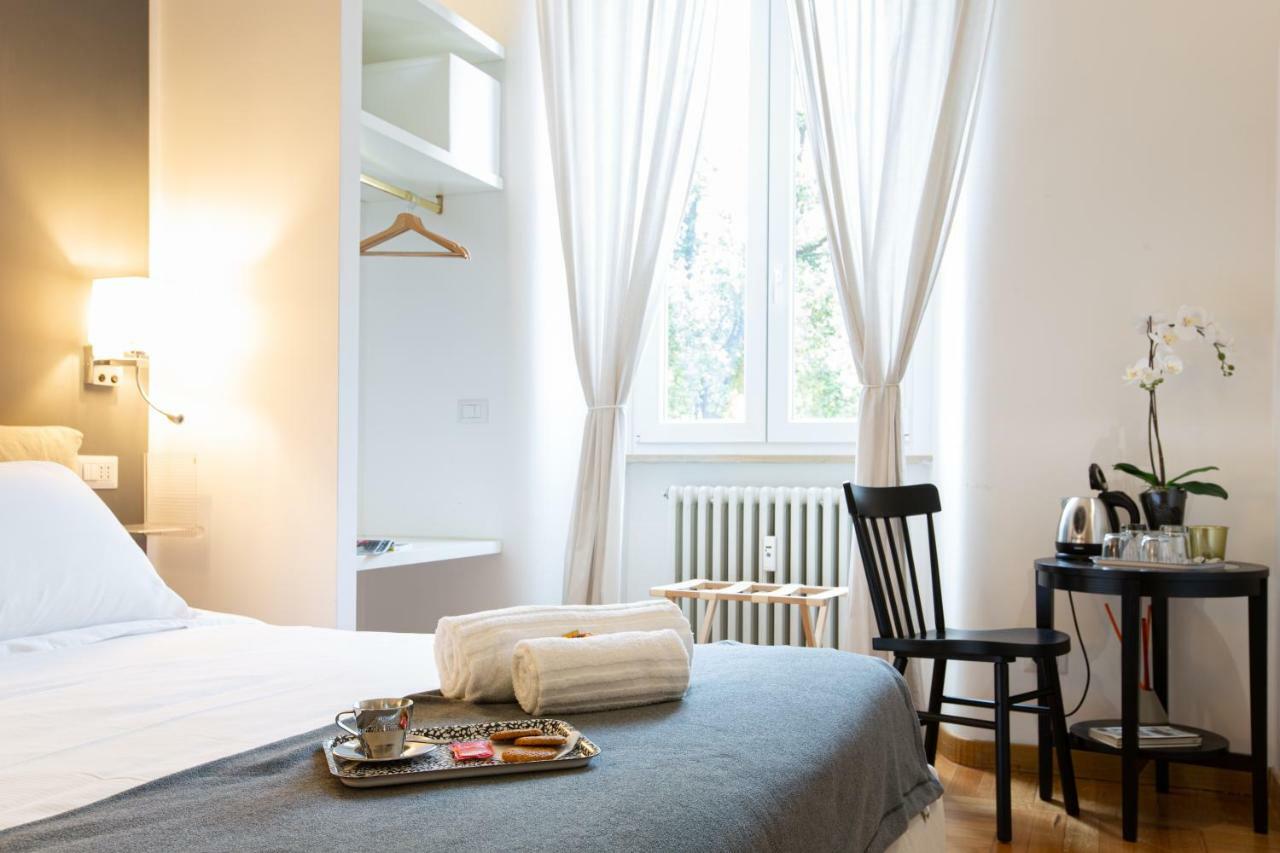 Lombardia40 Luxury Suites Rome Bagian luar foto